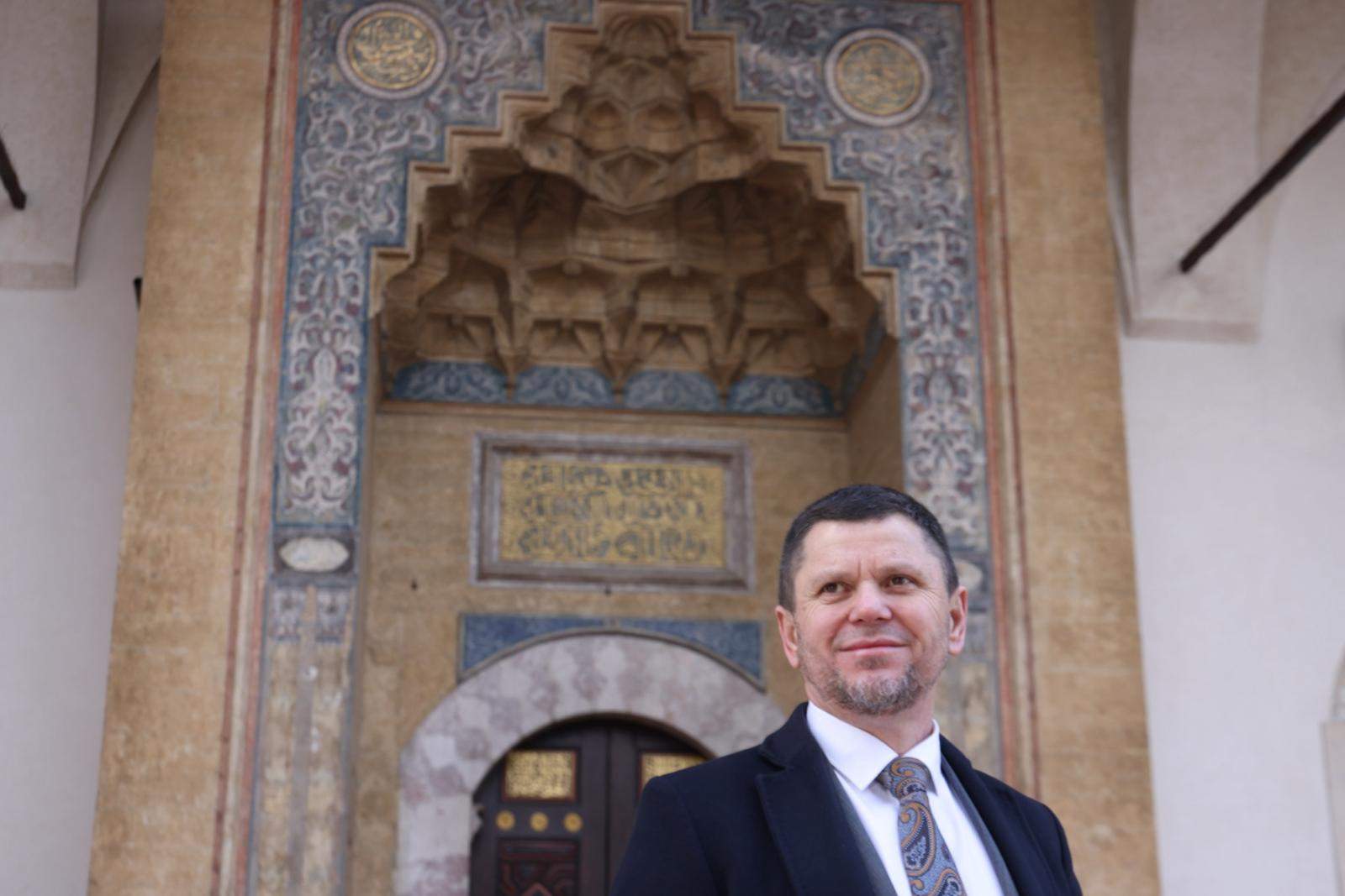 Zajimovic 3.jpg - Senaid Zajimović na čelu Gazi Husrev-begovog vakufa